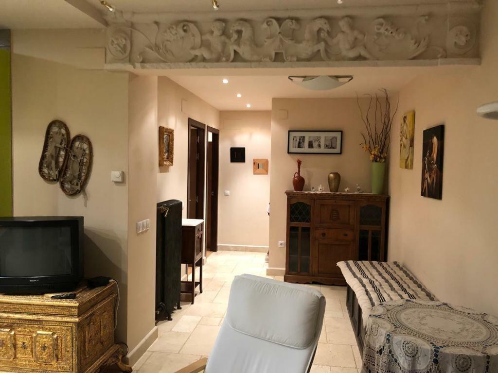 אסקראי Apartamento Con Jardin מראה חיצוני תמונה